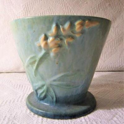 Vintage Roseville Pottery Planter Vase