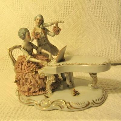 Beautiful Antique German Porcelain Musicians Statuette