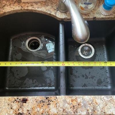 30â€ granite double sink (new in box, matches installed picture)