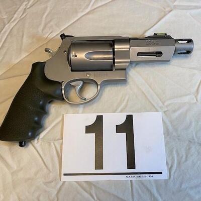 LOT#11X: Smith & Wesson .460 Magnum