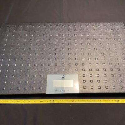 LOT#138LR: Redmon Precision Scale