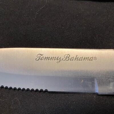 LOT#159LR: Tommy Bahama 6-Piece Steak Knife Set
