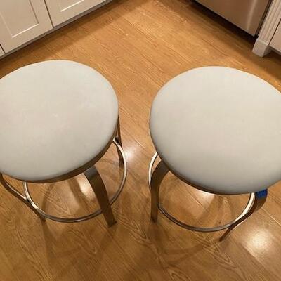 LOT#196DR2: Stainless Steel Counter Stools