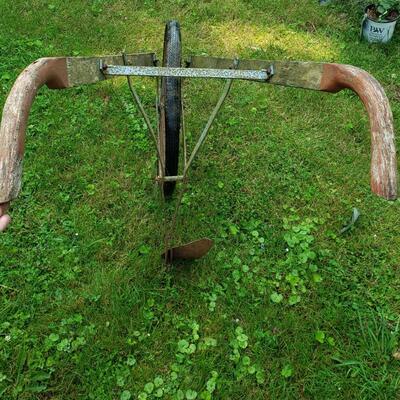 175 - Antique Single Row Push Plow
