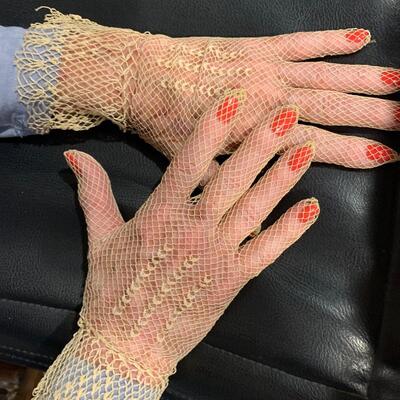 Antique Fishnet Gloves - Excellent condition