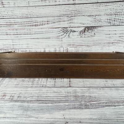 Teacup and Saucer display shelf with hooks and grooves for holding cups and saucers