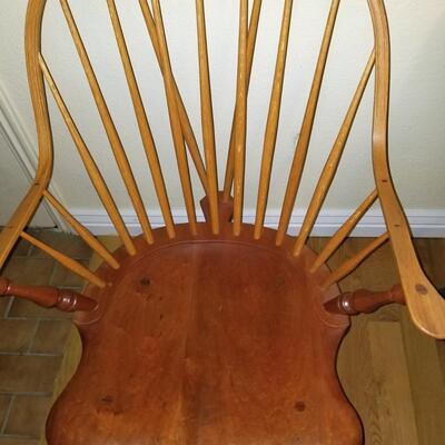 Sanpete county, Spring City (Utah) handmade Windsor chair by Jock Jones, signed and dated 2006. Excellent condition.