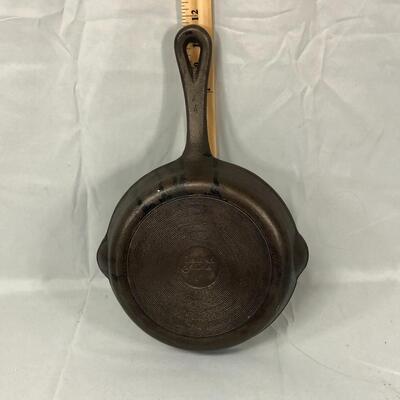 Lot 46 - 8" Benjamin & Medwin Cast Iron Skillet