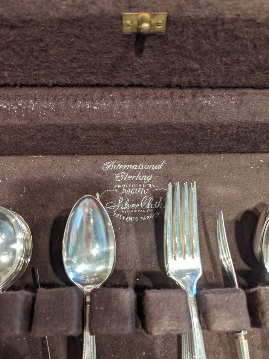 Silverware box & Silverware