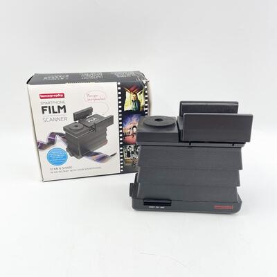 LOMOGRAPHY SMARTPHONE FILM SCANNER