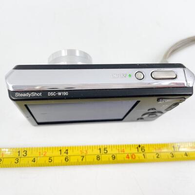 SONY CYBERSHOT DSC-W190 12.1 MP DIGITAL CAMERA W/CHARGER AND CORD