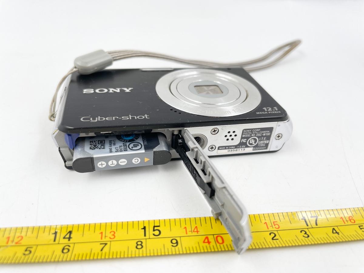 SONY CYBERSHOT DSC-W190 12.1 MP DIGITAL CAMERA W/CHARGER AND SONY CYBERSHOT DSC-W190 12.1 MP DIGITAL CAMERA W/CHARGER AND