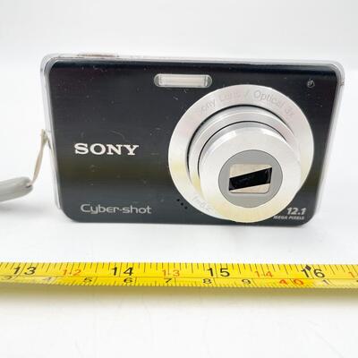 SONY CYBERSHOT DSC-W190 12.1 MP DIGITAL CAMERA W/CHARGER AND CORD