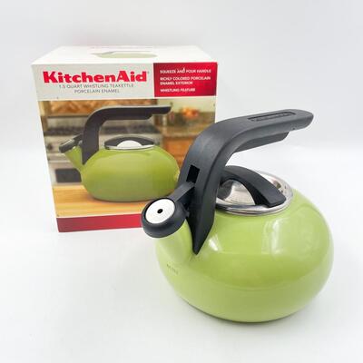 KITCHENAID GREEN ENAMEL 1.5 QT WHISTLING TEA KETTLE