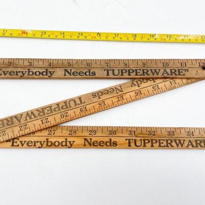 VINTAGE â€œTUPPERWAREâ€ FOLDING YARDSTICK