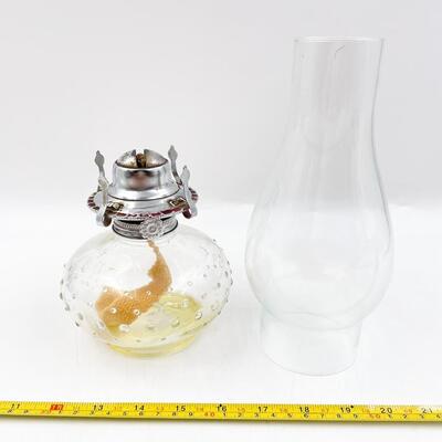 VINTAGE LAMPLIGHT FARMS OIL LAMP