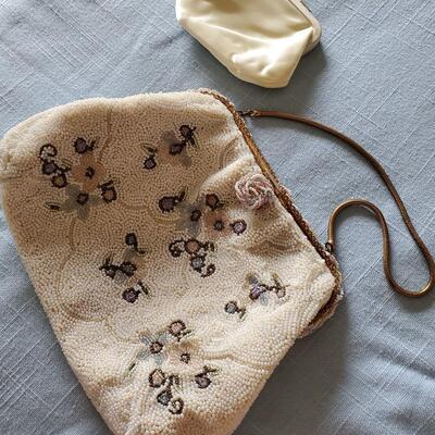 Exquisite Walborg Hand Beaded Micro Seed & Hand Embroidered Floral & Leaf Clutch 