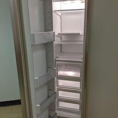 Sub-Zero 632 Refrigerator-Very clean, Exc Condition