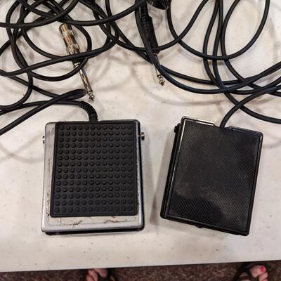 2 Foot Switches