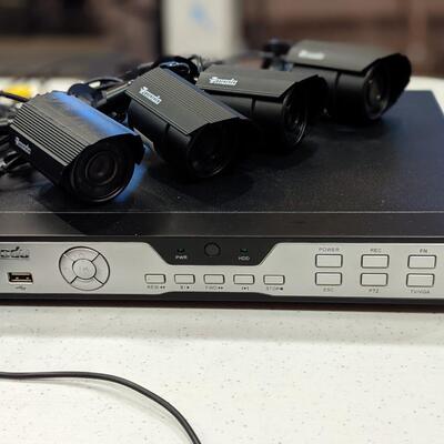 Zmodo 4 Camera Security System