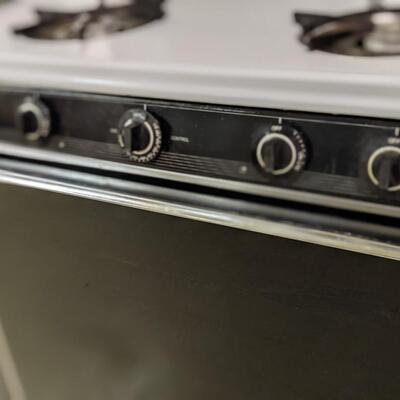 Roper Gas Stove-Nice Shape