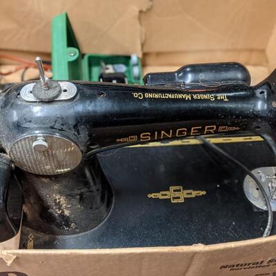 Singer Sewing Machine