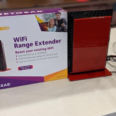NetGear AC1200 Wifi Extender