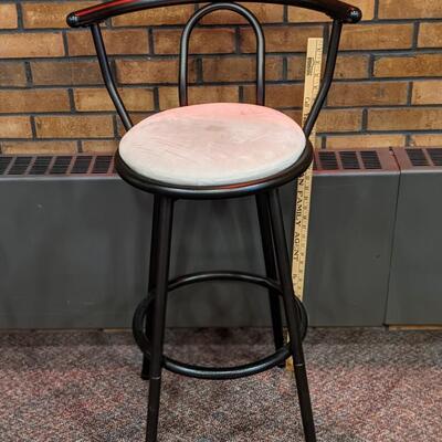 Stool with Low Back