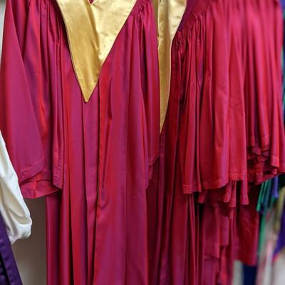 10 Red Choir Robes