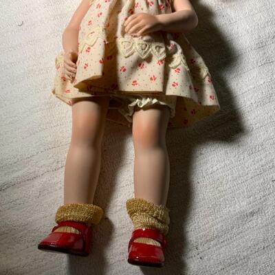 Lot of 5 Porcelain Dolls  #15