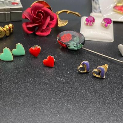 Hearts and Flowers Romantic Love Jewelry Lot
