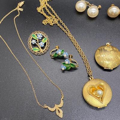 Mixed Costume Fashion Jewelry Lot
