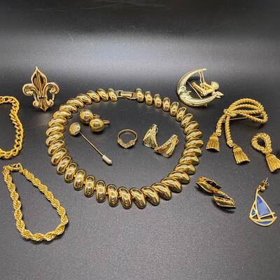 Retro 1980s Bright Goldtone Jewelry Lot
