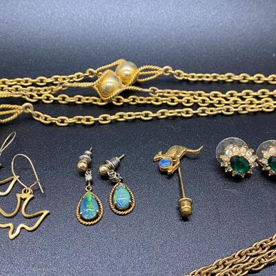 Goldtone Fashion Jewelry Retro Lot