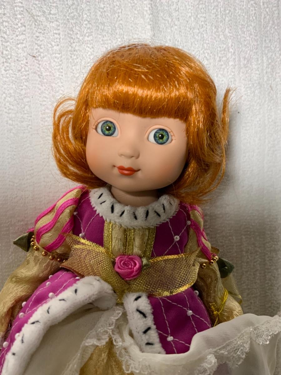 Lot of 4 x Misc Tonner Dolls - Mary Engelbreit #13 | EstateSales.org