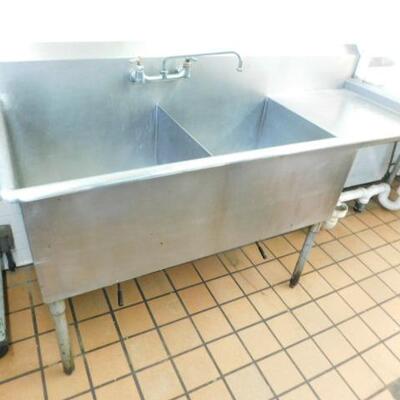 Commercial NSF Two Compartment Sink with Single Drain Board Section