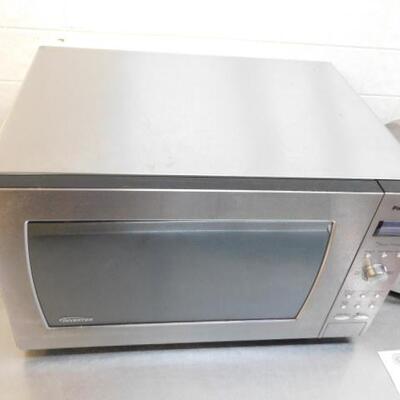 Stainless Finish Panasonic 1250 Watt Microwave