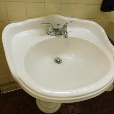 Porcelain Pedestal Single Basin Sink #1 of 2  (CH)
