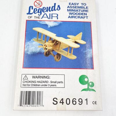 WOODEN BUG AND PLANE MODEL BUILDING KITS
