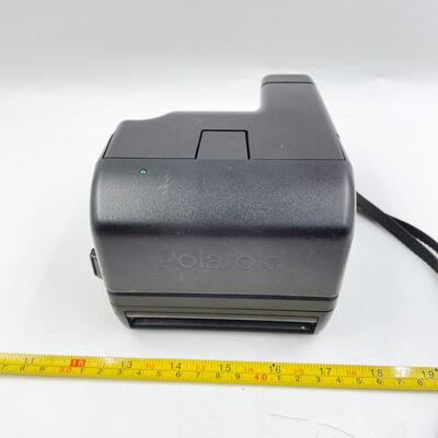 VINTAGE POLAROID ONE STEP SE CAMERA