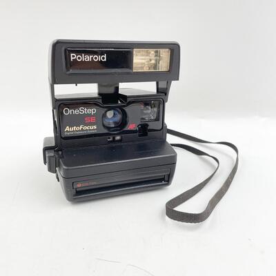 VINTAGE POLAROID ONE STEP SE CAMERA