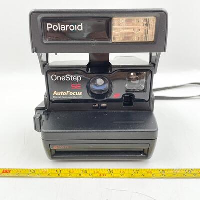 VINTAGE POLAROID ONE STEP SE CAMERA