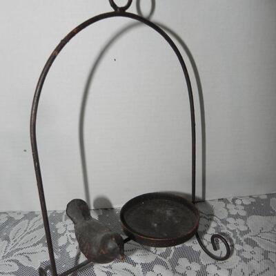 CAST IRON SKILLET CLOCKS AND HAND PAINTED TURTLE