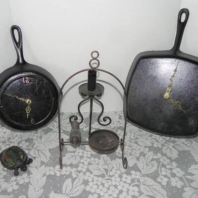 CAST IRON SKILLET CLOCKS AND HAND PAINTED TURTLE
