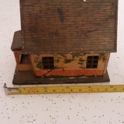 Lot 8-Vintage "The Lionel Corporation" Tin Bungalow