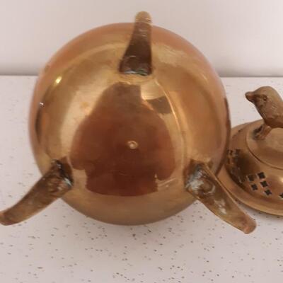 Lot 17- Vintage Brass Potpourri Holder With Lion Motif