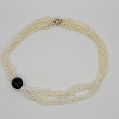 Lot 79: Multi strand beaded necklace 16 