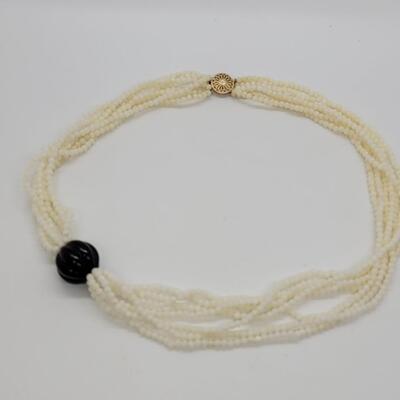 Lot 79: Multi strand beaded necklace 16 