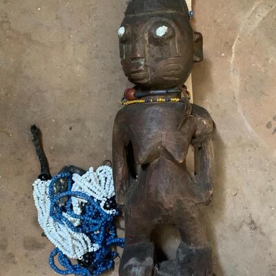 African ethnic carvings and pottery