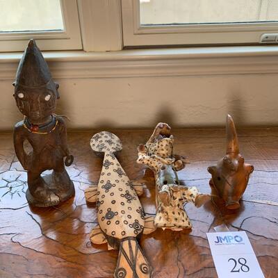 African ethnic carvings and pottery